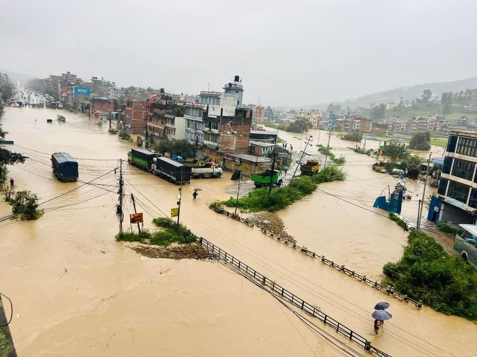 बाढीपहिरोमा परी काभ्रेमा ७७ जनाकाे मृत्यु, पाँच जना बेपत्ता