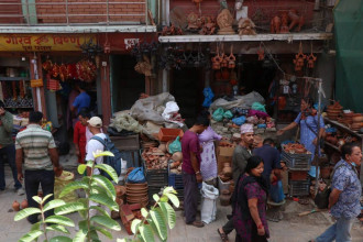 असन र इन्द्रचोक खुला बनाउने महानगरको योजना, सडकमा सामग्री हटाउन चेतावनी (फोटो फिचर)