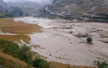 सिंजा क्षेत्रका ३७० घरधुरी बाढीपहिरो प्रभावितलाई राहत प्रदान