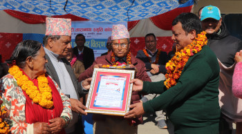 साहित्यकार श्रेष्ठ एक लाख नगदसहित पुरस्कृत