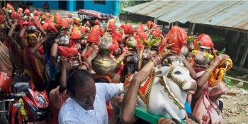 सप्तरीकाे अङ्कुरी महादेव मन्दिरमा ६० किलो वजनकाे बसाहा