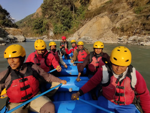 कालीगण्डकी नदीमा नियमित जलयात्राकाे आकर्षण