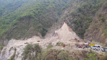 पहिराेका कारण अवरुद्ध कान्तिलोकपथ सञ्चालनमा