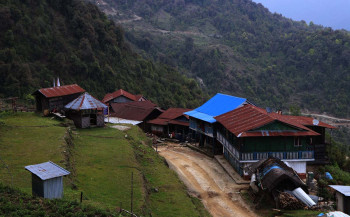 सम्झानामा सीमित रित्ताे र सुनसान 'लालीखर्क'