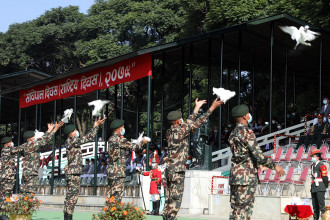 टुँडिखेलमा आयाेजित आठौँ संविधान दिवसको विशेष समारोह (फाेटाेफिचर)