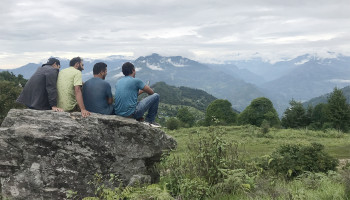 दार्जलिङको झल्को मेटाउने सूर्योदयकाे मनमाेहक दृश्यावलाेकनका लागि आकर्षक गन्तव्य बागलुङकाे 'बनौगाउँ'