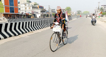 महिला हिंसा नियन्त्रणका विश्व भ्रमणमा निस्किएका भारतीय साइकलयात्री लुइँटेल दमकमा