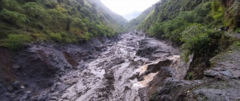 दार्चुलामा बाढी र पहिरोमा परेर ज्यान गुमाउनेको संख्या पाँच पुग्यो, उद्दारका लागि हेलिकोप्टर परिचालन गर्ने तयारी 