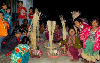 मिथिला क्षेत्रका लोकनाच लोप हुँदै, पलायनकाे बाटाेमा कलाकार