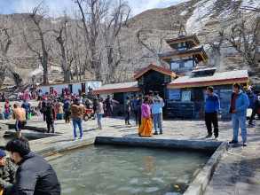 हिमालपारिको जिल्ला मुस्ताङमा पर्यटकको चहलपहल शुरू,  होटल व्यवसाय पुरानै लयमा फर्किने आशामा व्यवसायी