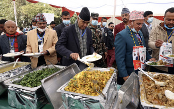 प्रधानमन्त्री देउवा महाधिवेशन प्रतिनिधिहरुसँग भृकुटीमण्डपमा