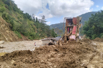 बाढीपहिरोको एक महिना : क्षतिको पूर्ण विवरण सङ्कलन नहुँदा पीडितमा थप मार