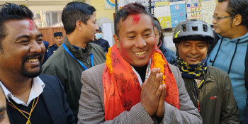 काठमाडौं ८ बाट प्रदेशसभामा लौरोले खोल्यो खाता  