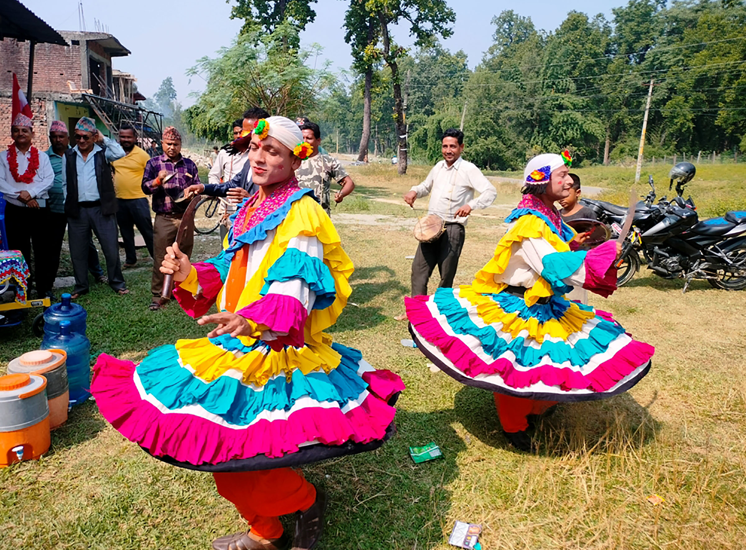 छलिया नृत्य प्रस्तुत